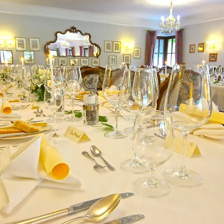 Amerika-holzer & Otel Sankt Kanzian am Klopeiner See