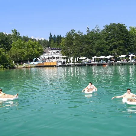 Otel Amerika-holzer & Sankt Kanzian am Klopeiner See