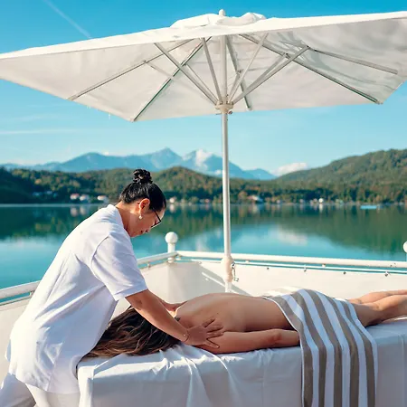 Amerika-holzer & Otel