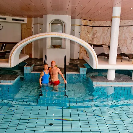Amerika-holzer & Hotel Sankt Kanzian am Klopeiner See