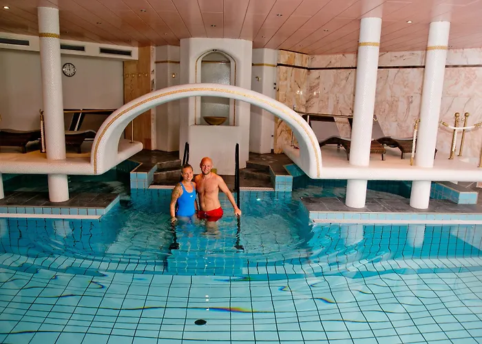 Amerika-holzer & Szálloda 4*