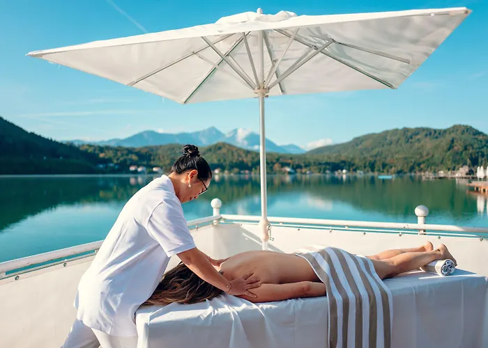 Amerika-holzer & Szálloda