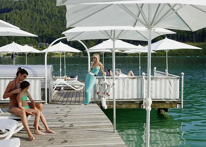 Amerika-holzer & Szálloda