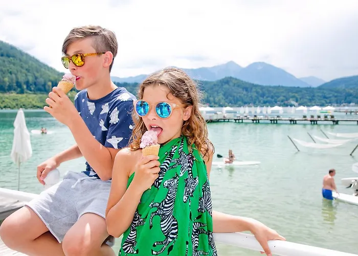 Amerika-holzer & Szálloda 4*